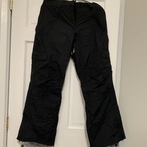 Trespass - Black woman’s snow pants